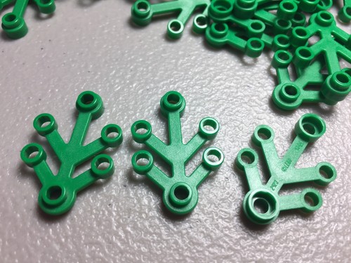 NEW LEGO GREEN 4X3 PLANTS BUSH TREE LEAVES AUTHENTIC 2423 LOT OF 25 - Picture 5 of 7
