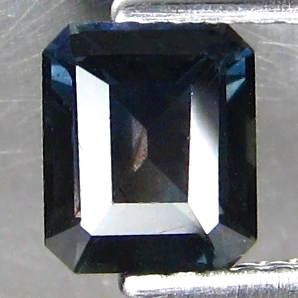Picture 4 of 6