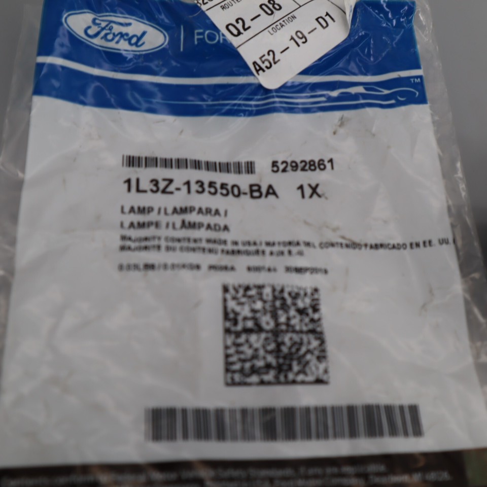 Ford OEM 20012014 F150 Ranger Explorer Sport Rear License Plate Lamp