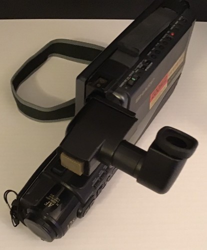 Vintage Sharp Slimcam VHS Camcorder VL-50L Non Working For Parts bag tapes book - Picture 2 of 14