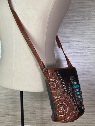 Montana West Western Cross Embroidered Leather Jewels Crossbody Bag Bucket Purse - Picture 9 of 12