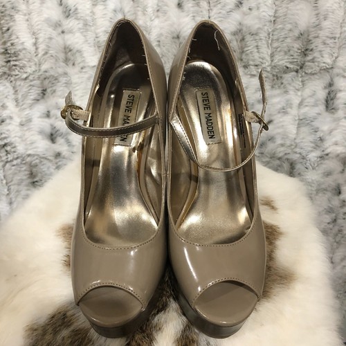 Steve Madden Platform Strap Wedges - Nude Patent Leather Open Toe Magee, Size 8 - Picture 2 of 11