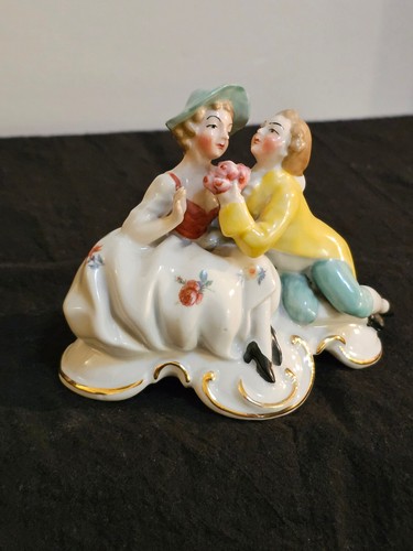 Vintage Ardalt Porcelain Courting Couple Germany #7025 - Picture 4 of 11