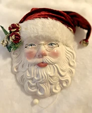Vintage Santa Claus 1992 Clay Art Musical Mask Plays Song Wall Hanging