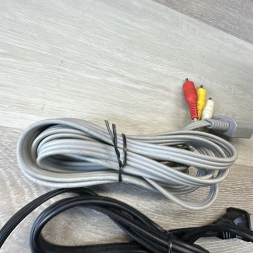 Nintendo Wii Black Console Cords Controller and Need for Speed - Tested RVL-001 - Picture 11 of 11