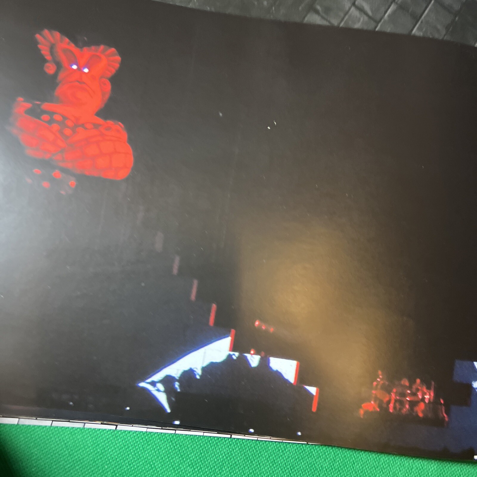 Picture 21 of 24