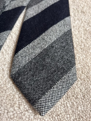 SUITSUPPLY men's 100% wool tie gray blue white stripes 3" - Picture 2 of 4