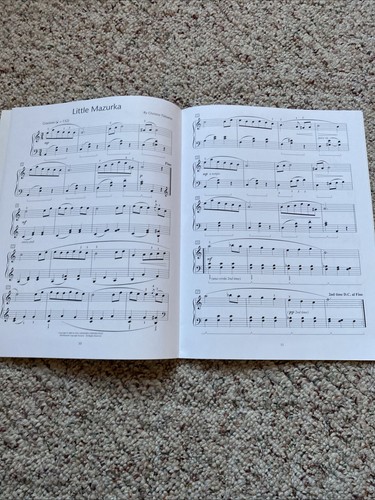 Set of 12 intermediate/late intermediate piano books. FJH. No writing inside - Picture 13 of 19