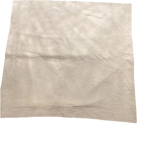 2–Lands End 100% Cotton Cream Euro Shams 28.5”W X 27.5” T. Smoke Free EUC. - Picture 2 of 8