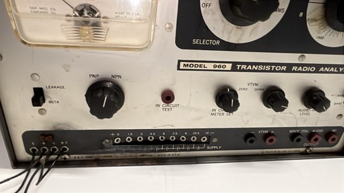 B & K Precision Transistor Radio Analyst Model 960 Vintage Test Equipment Works - Picture 9 of 12
