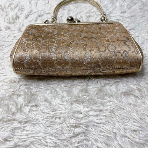 COACH LTD LUREX Beige/Silver SIGNATURE C FRAMED KISSLOCK EVENING BAG 8948 Japan - Picture 11 of 16