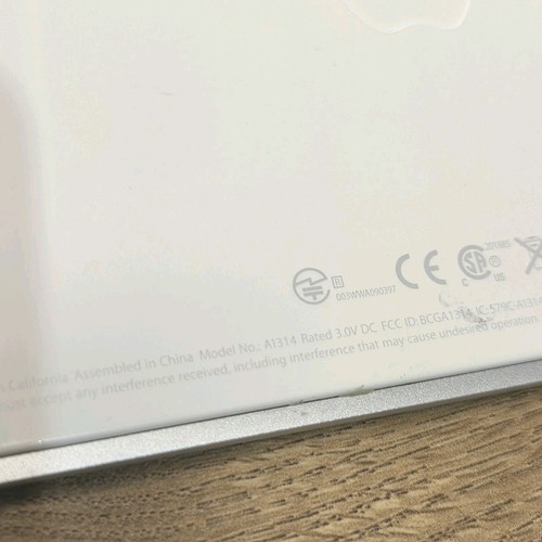 Apple Wireless Bluetooth Keyboard Model A1314 - Bild 7 von 8