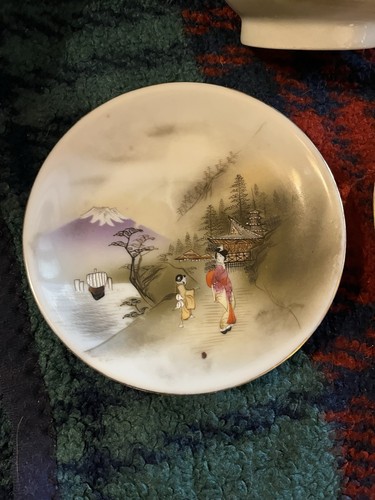 Vintage Hand Painted Porcelain Japanese Teapot And 2 Saucers - Bild 3 von 5