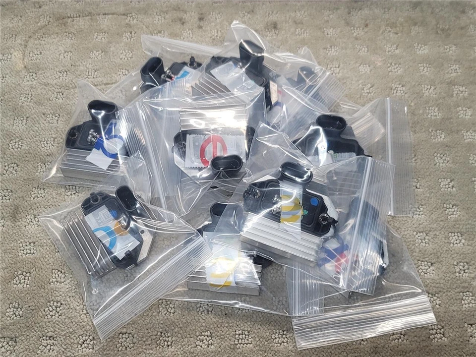 Chevrolet Corvette Camaro 1992-97/Firebird 350 LT1 módulo de control de encendido Foto 3 de 4