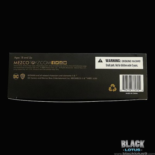 NUEVO Mezco Toyz Batman 1989 Edición Uno:12 Colectivo DC Michael Keaton EN STOCK - Imagen 6 de 6