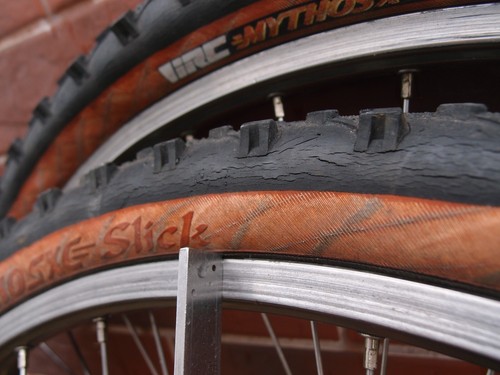 Set ruote mtb 26 in Mavic 230 TIB Shimano Deore LX FH-M563 HB-M563 iRC - Foto 17 di 23