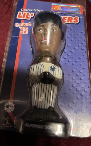 Authentic Alfonso Soriano Lil' Bobbers - Picture 2 of 3