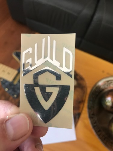 Gilde Gitarre Aufkleber 3D Metall Kopfplatte Restauration Sticker Logo M64 - Bild 15 von 15