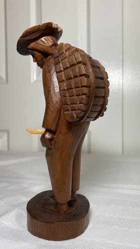 Vintage Hand-carved Barefoot LABORER Man Wooden FOLK ART Statue Figurine 9 3/4" - Picture 4 of 18