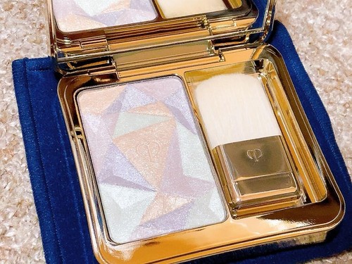 Cle De Peau Beaute Holiday Collection 2022 Limited Edition -Without box- - Picture 4 of 7