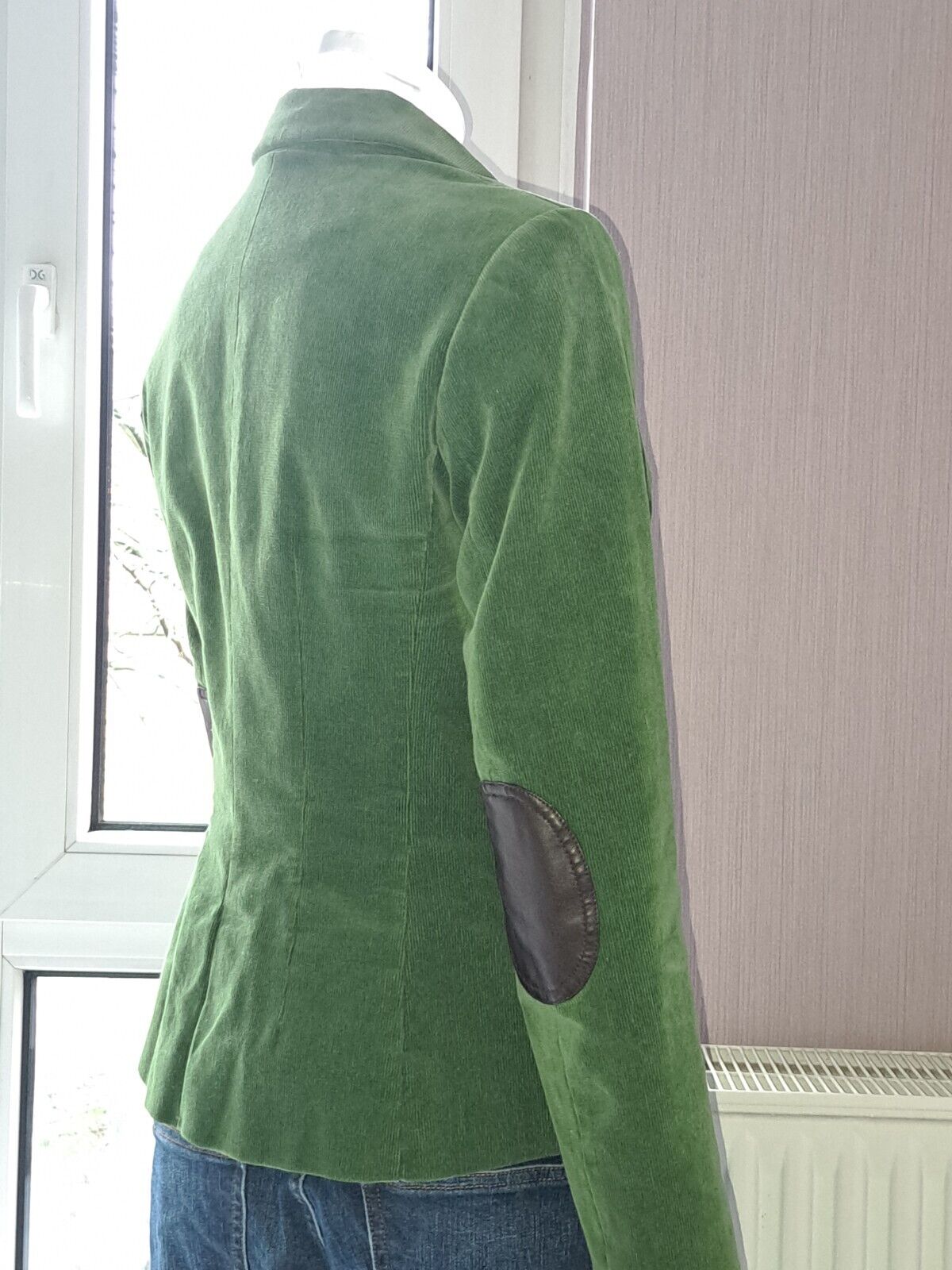 Bild 1 von 8