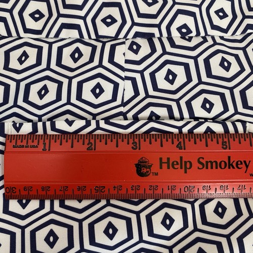 Cutter & Buck Size 12 Golf Shorts Pockets DryTec Blue White Active Casual Travel - Picture 7 of 11