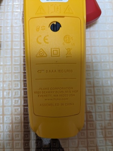NEW Handheld Fluke 302 + Digital Clamp Meter Tester AC / DC Volt Amp Multimeter - Picture 5 of 7