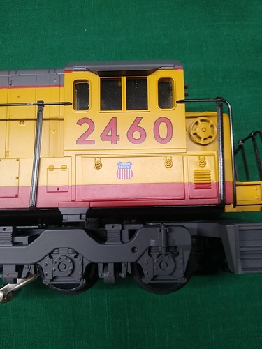 MTH O Gauge Union Pacific 2460 General Electric C30-7 Diesel Engine Mint Cond. - Picture 21 of 24