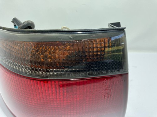 CADILLAC SEVILLE 1999 2000 2001 2002 2003 2004 LEFT LH DRIVERS TAIL LIGHT - Picture 2 of 10
