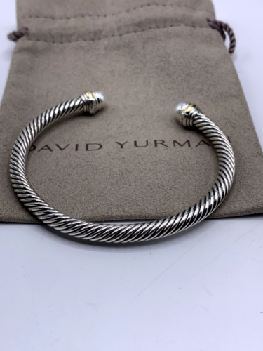 Brazalete David Yurman Cable Perla y Oro 14K 5mm Cable Brazalete Pequeño - Imagen 3 de 4