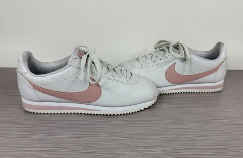 Nike Classic Cortez Sneaker, Light Bone 