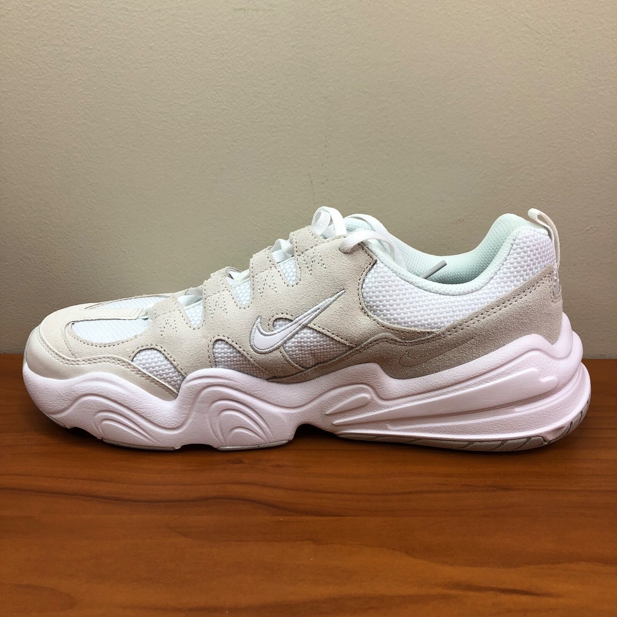 Nike Tech Hera Athletic Sneakers 'Photon Dust White' FJ9532