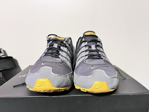 Nike Shox NZ Livestrong grigio mais nero 2012 uomo usate taglia 11,5 molto rare originali - Foto 3 di 11
