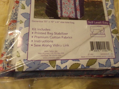 Sewing pattern Kit by June Tailor Weekender Bag Easy 15"x10"x6" Floral - Picture 2 of 6
