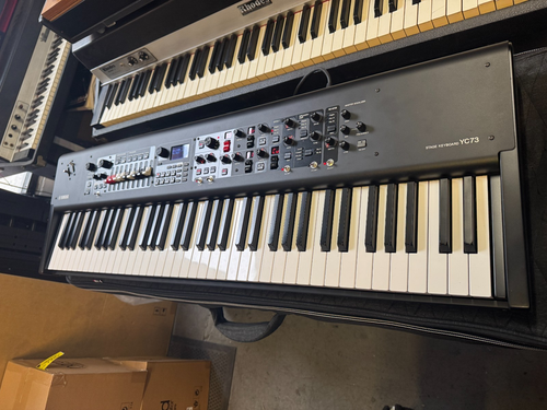 Yamaha YC73 73-Balanced Hammer Action Keys keyboard YC 73 MINT ARMENS - Picture 6 of 7