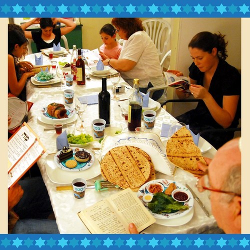72 Pcs Passover Disposable Seder Plate Set Serves 24 People Passover Decorations - Picture 7 of 7