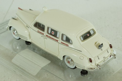 Ambulancia ZIS-110A, 111030, modelos DiP 1:43 - Imagen 9 de 16