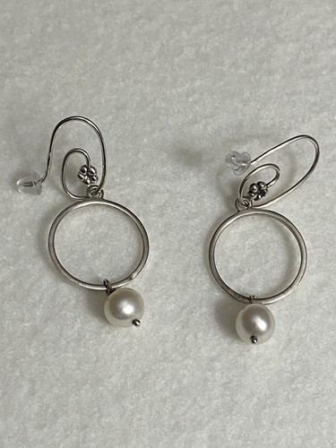 Pandora Sterling & Perlen Ohrringe Retired mit Gänseblümchen Drähten