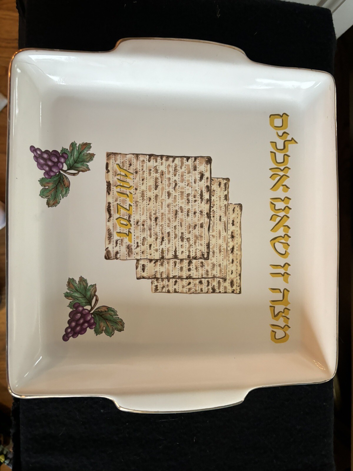 Picture 1 of 4