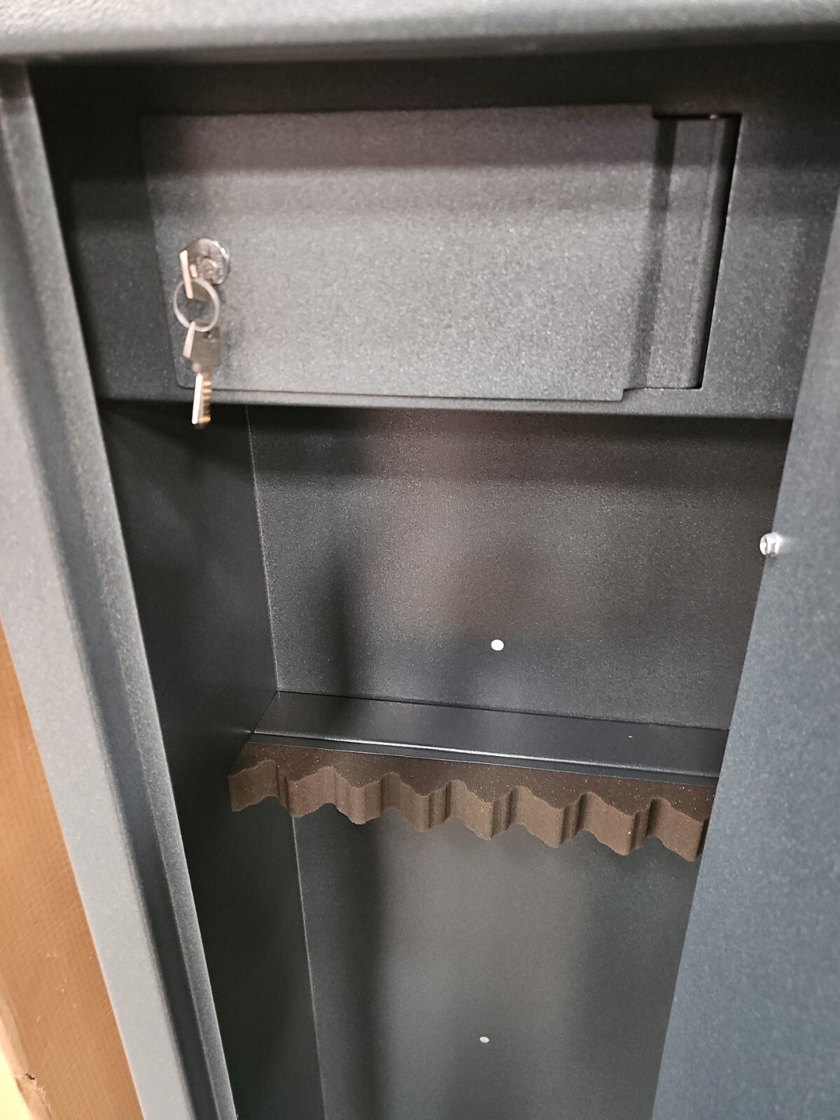 8 GUN SHOTGUN RIFLE INFAC SAFE eBay