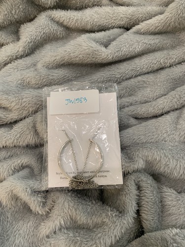 Nuevo Collar Soko Hewa Plata Colgante Cadena Borla Venta al por menor $125 - Imagen 3 de 4