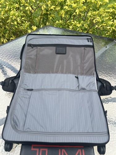 Borsa indumenti Tumi Alpha 2 trasporto 4 ruote spinner nera vendita al dettaglio $950 usata in ottime condizioni come nuova - Foto 14 di 16