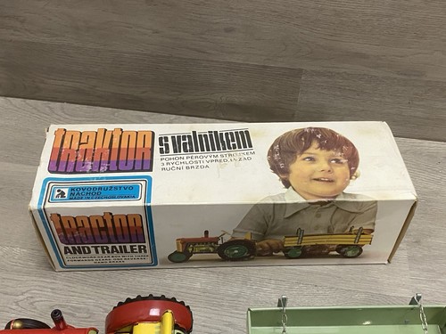 Vintage 1970s Kovap Zetor Traktor S Valnikem Metal Tin Tractor & Trailer w/ Box - Picture 2 of 19
