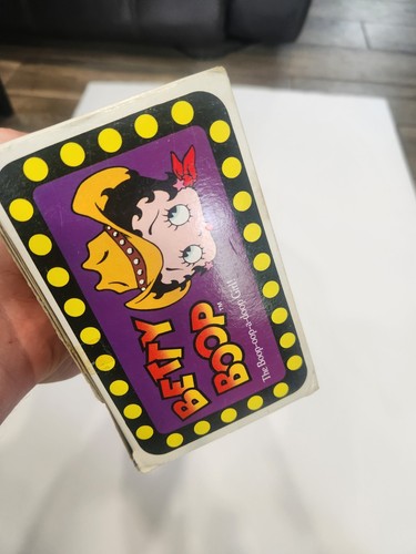 1986 Betty Boop 11" Collectible Doll Marty Toys: Bendable legs Damaged Packaging - Picture 8 of 8