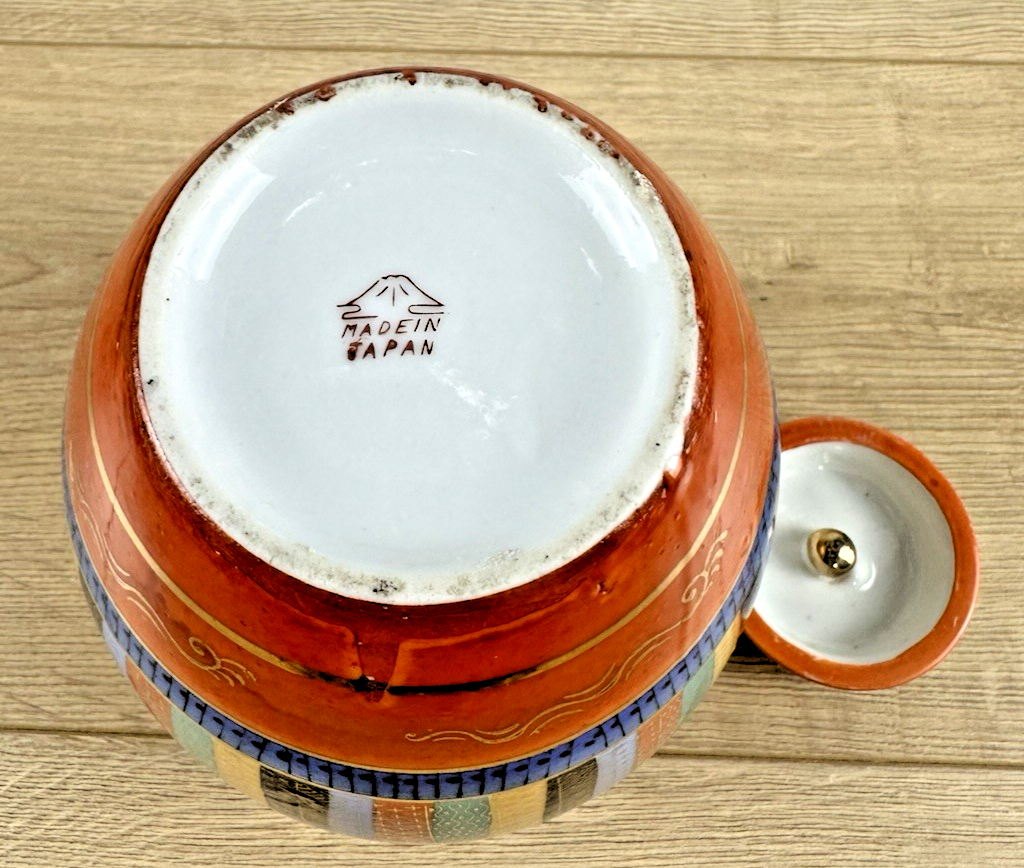 Foto 11 di 13