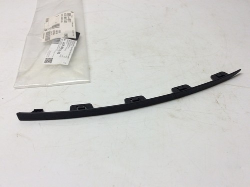 NEW OE Mercedes-Benz W247 Front Bumper Left Bottom Strip A2478857302 - Picture 3 of 7