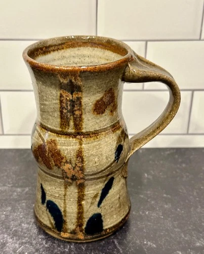 Vtg Studio Pottery Mug/Stein Stoneware Earthenware Tankard Brown Signed EUC