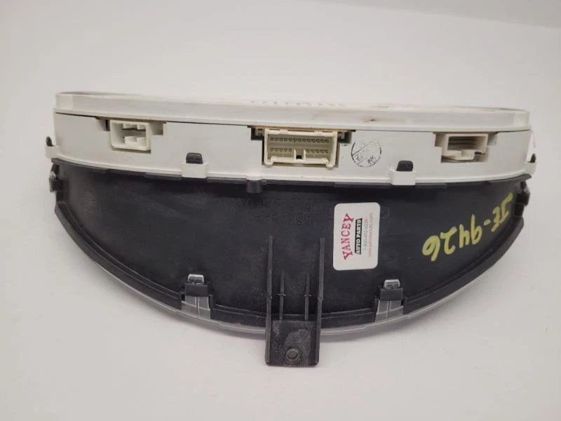 2004 04 05 2006 06 Suzuki Forenza velocímetro clúster mph at Foto 3 de 4