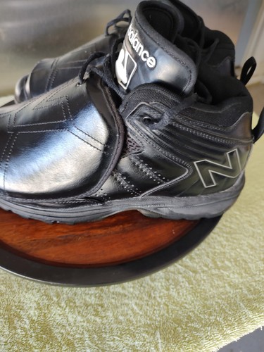 New Balance 460v3 Mid Umpire Plate Mens 9.5 Shoes Protective Baseball Softball - Picture 6 of 17