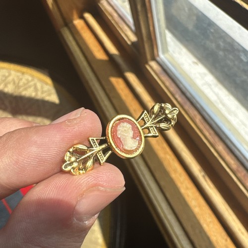 Dainty Small vintage cameo Floral bar pin gold tone